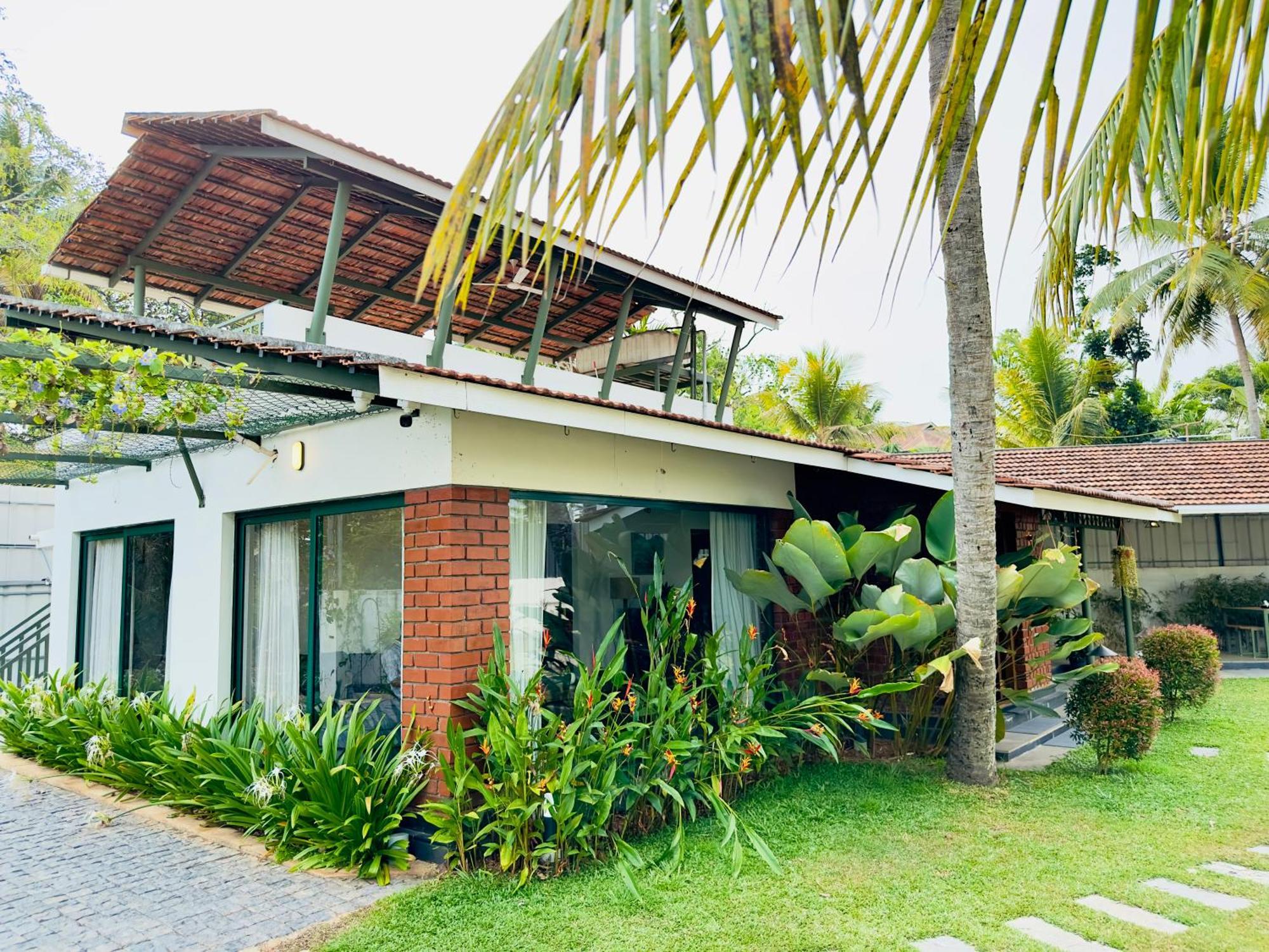 Villa Bamboonest Riverside Kochi Exterior foto